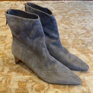 Women's Gray Suede Pointed-Toe Ankle Boots